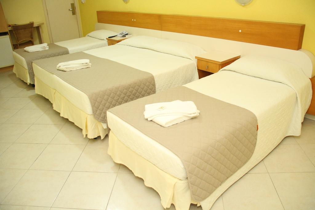 Hotel Italia Balneário Camboriú Екстериор снимка