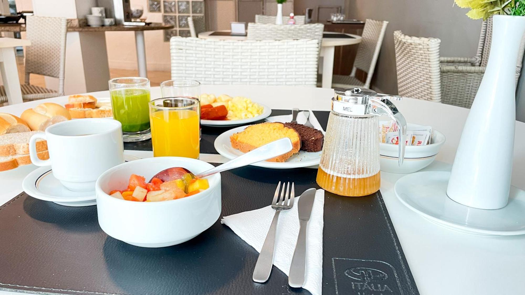 Hotel Italia Balneário Camboriú Екстериор снимка